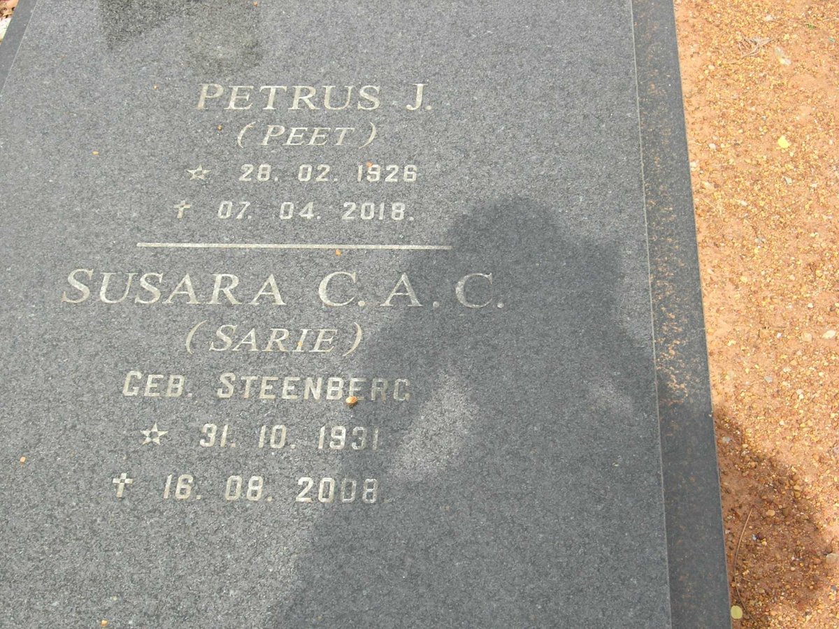 PRETORIUS Petrus J. 1926-2018 &amp; Susara C.A.C. STEENBERG 1931-2008