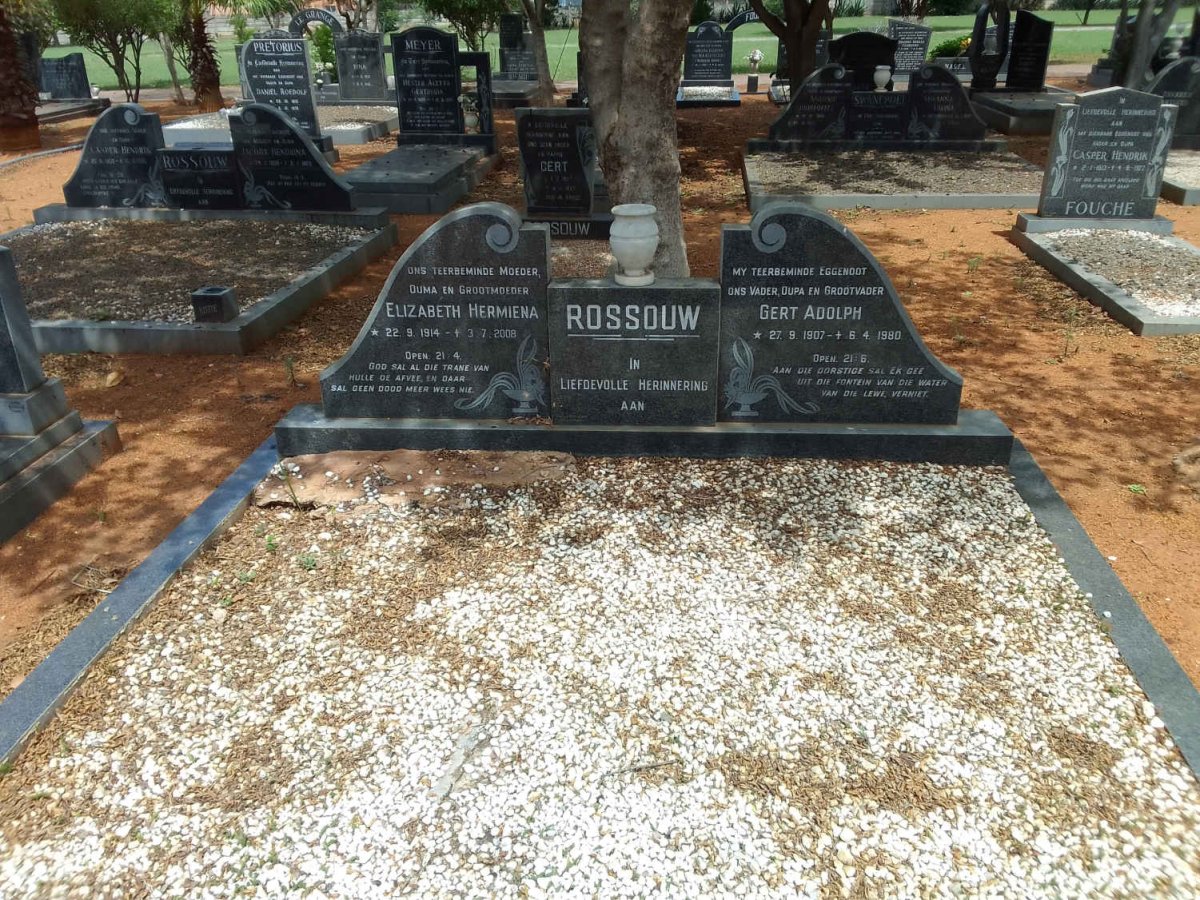 ROSSOUW Gert Adolph 1907-1980 &amp; Elizabeth Hermiena 1914-2008