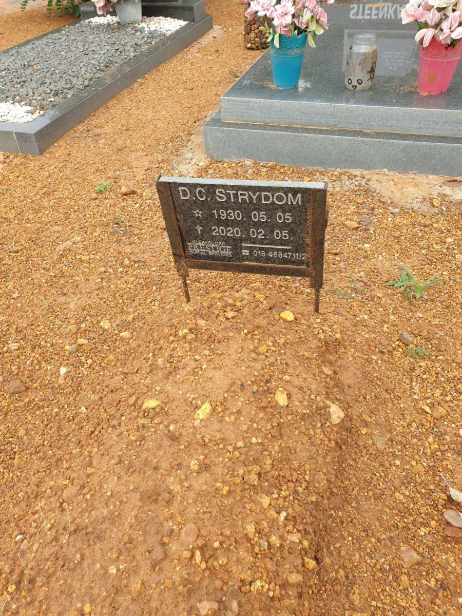 STRYDOM D.C. 1930-2020