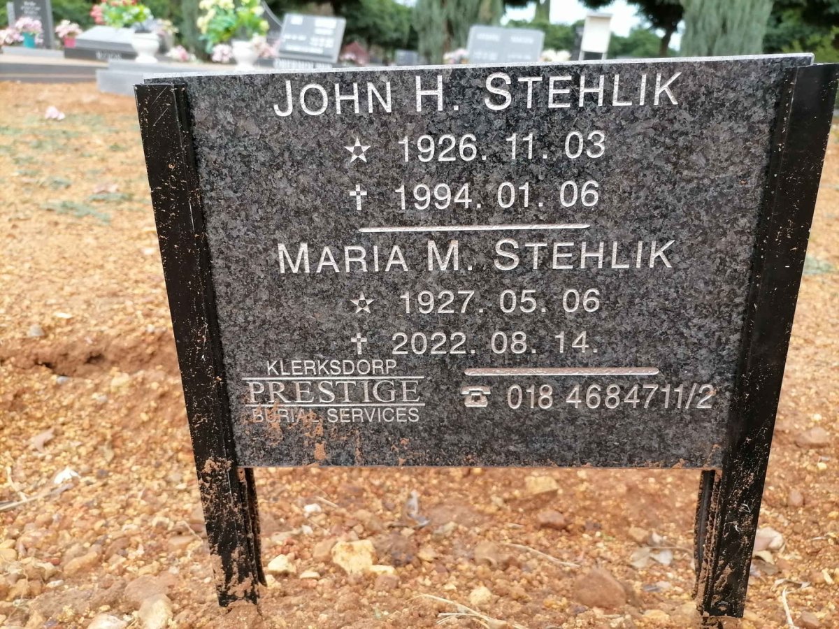 STEHLIK John H. 1926-1994 &amp; Maria M. 1927-2022