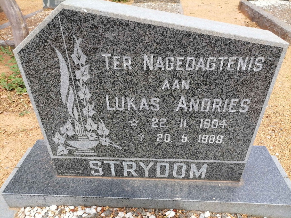 STRYDOM Lukas Andries 1904-1989