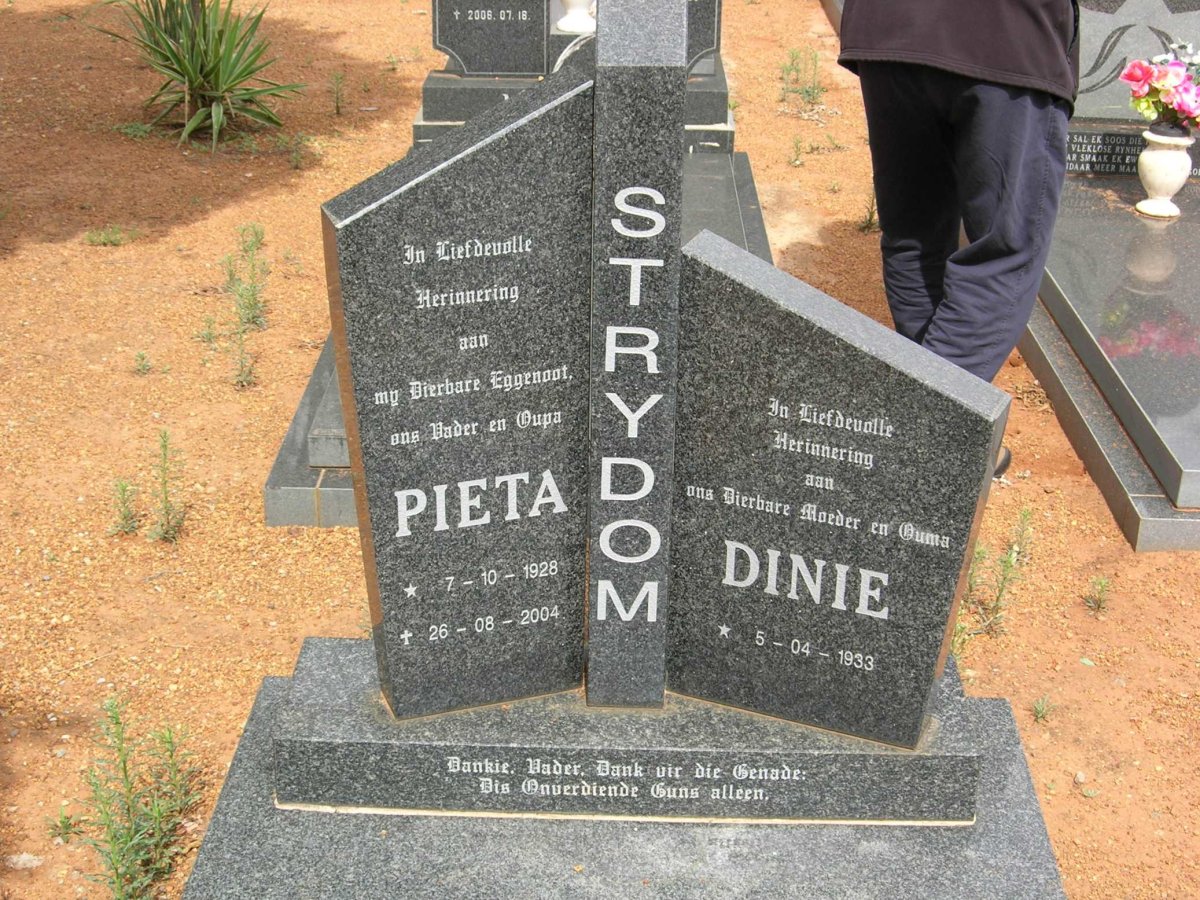 STRYDOM Pieter Johan Andries 1928-2004 &amp; Geraldine Philipine v.d. LINDE 1933-