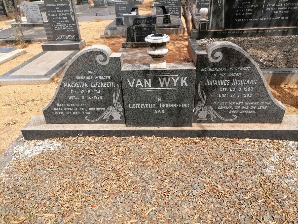 WYK Johannes Nicolaas, van 1903-1963 &amp; Magretha Elizabeth 1911-1970