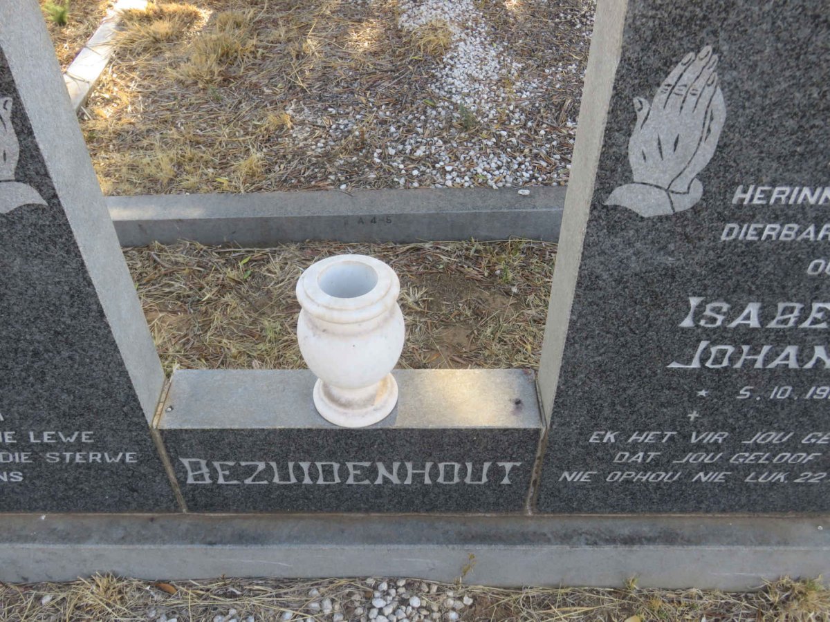 BEZUIDENHOUT Charl Marais 1914-1981 &amp; Isabella Johanna 1913-