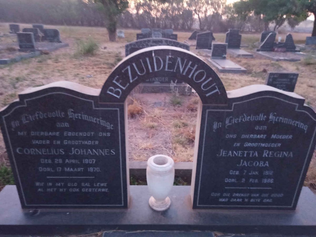 BEZUIDENHOUT Cornelius Johannes 1907-1970 &amp; Jeanetta Regina Jacoba 1912-198?