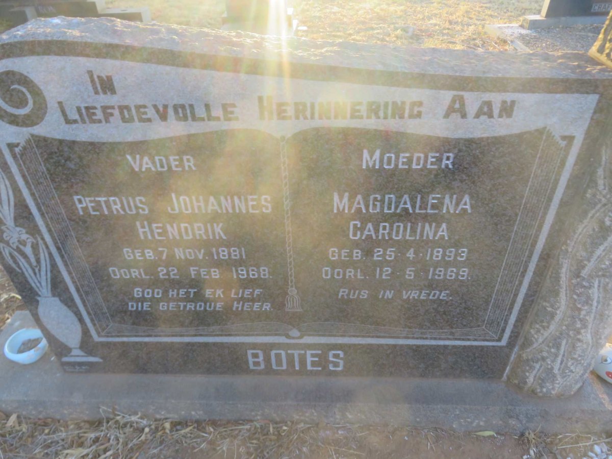 BOTES Petrus Johannes Hendrik 1881-1968 &amp; Magdalena Carolina 1893-1969