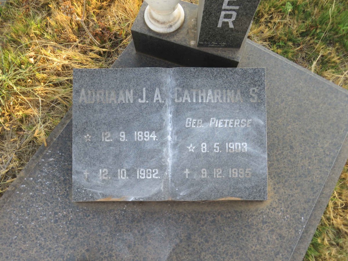 BEER Adriaan J.A., de 1894-1982 &amp; Catharina S. PIETERSE 1903-1995