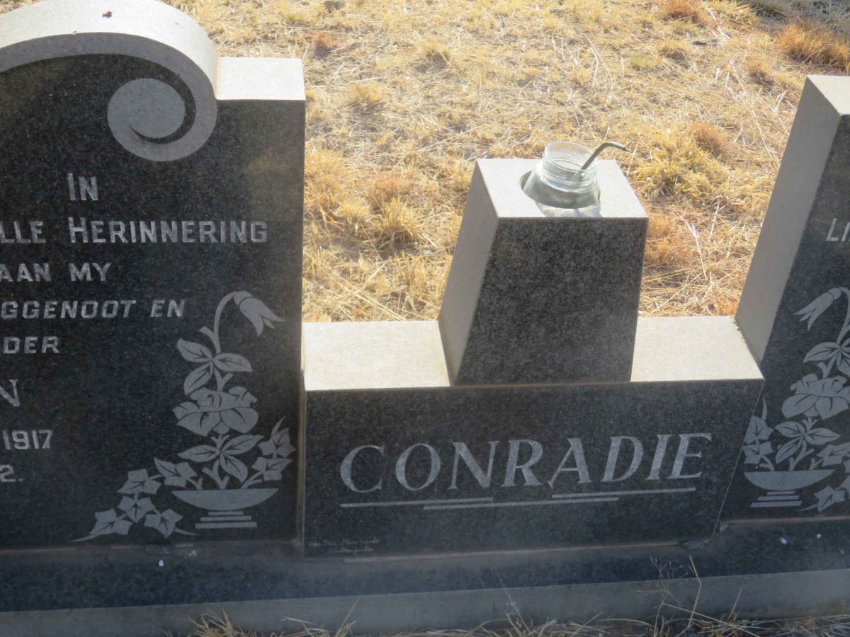 CONRADIE Ivan 1917-1982 &amp; Anna Sophia 1928-2007