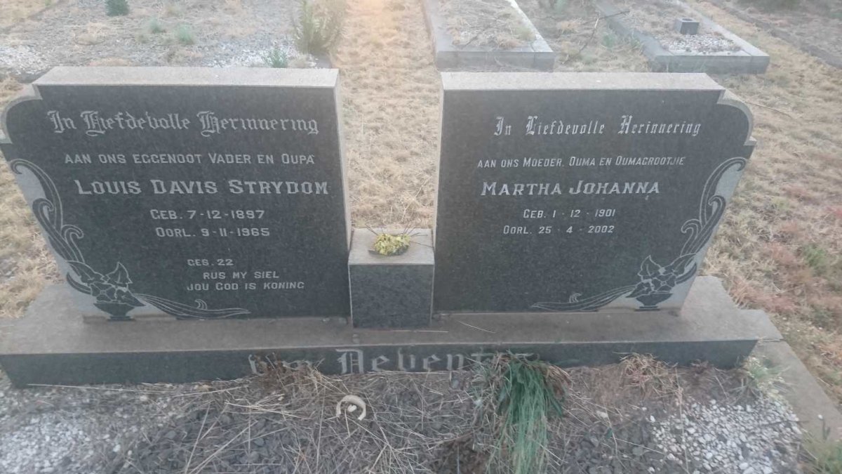 DEVENTER Louis David Strydom, van 1897-1965 &amp; Martha Johanna 1901-2002