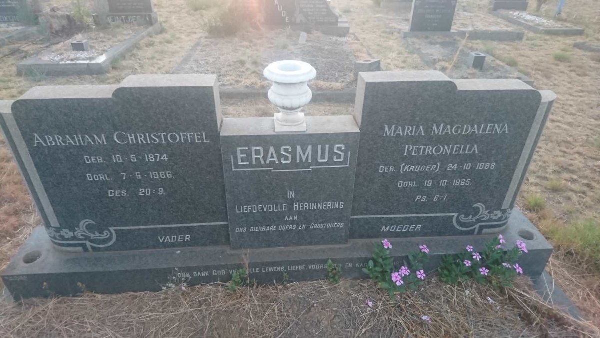 ERASMUS Abraham Christoffel 1874-1966 &amp; Maria Magdalena Petronella nee KRUGER 1888-1965