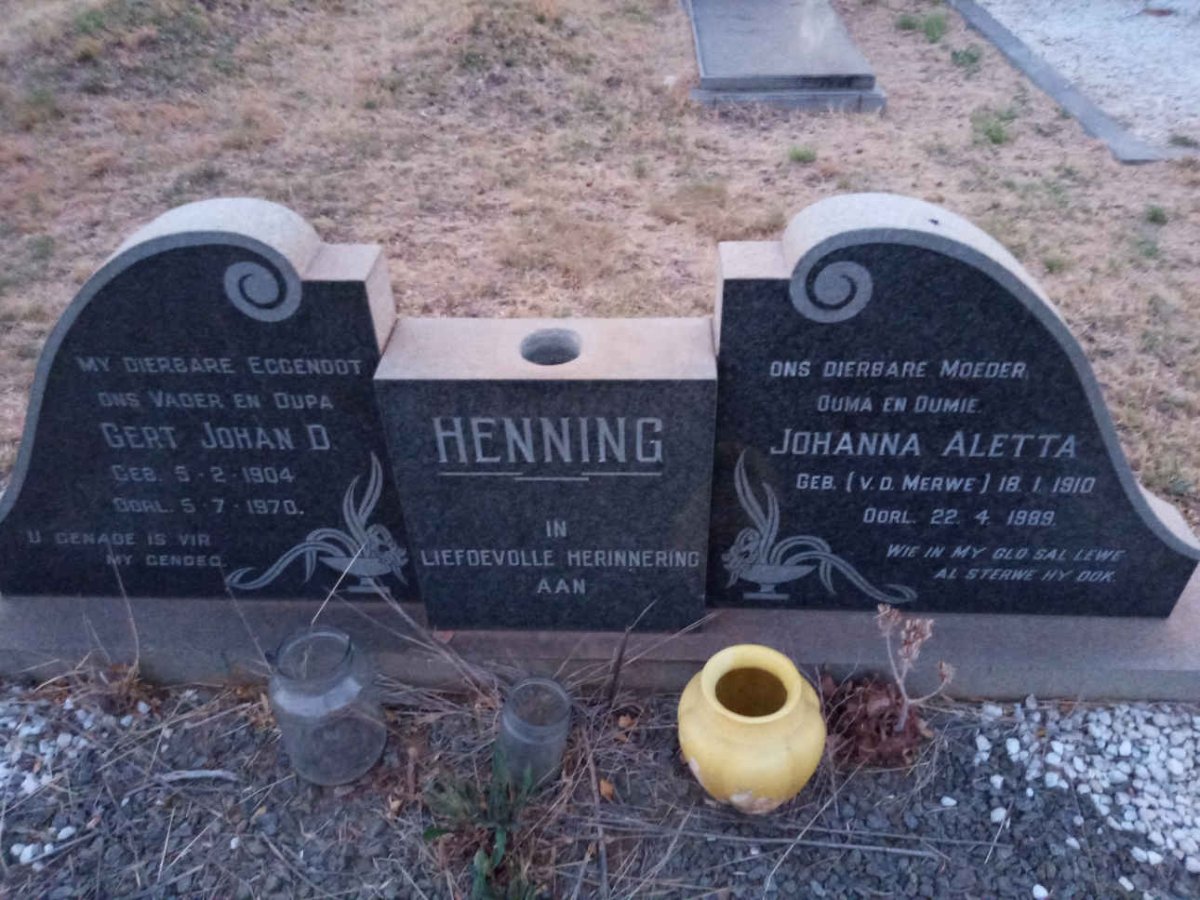 HENNING Gert Johan D. 1904-1970 &amp; Johanna Aletta V.D. MERWE 1910-1989
