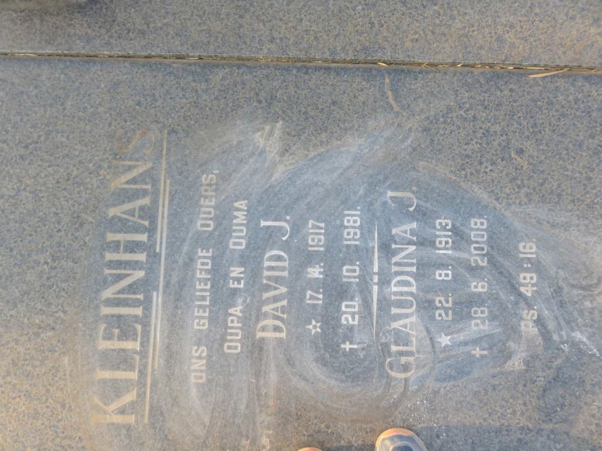 KLEINHANS David J. 1917-1981 &amp; Glaudina J. 1913-2008