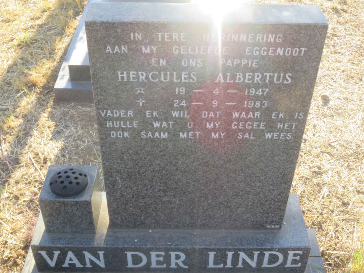 LINDE Hercules Albertus, van der 1947-1983