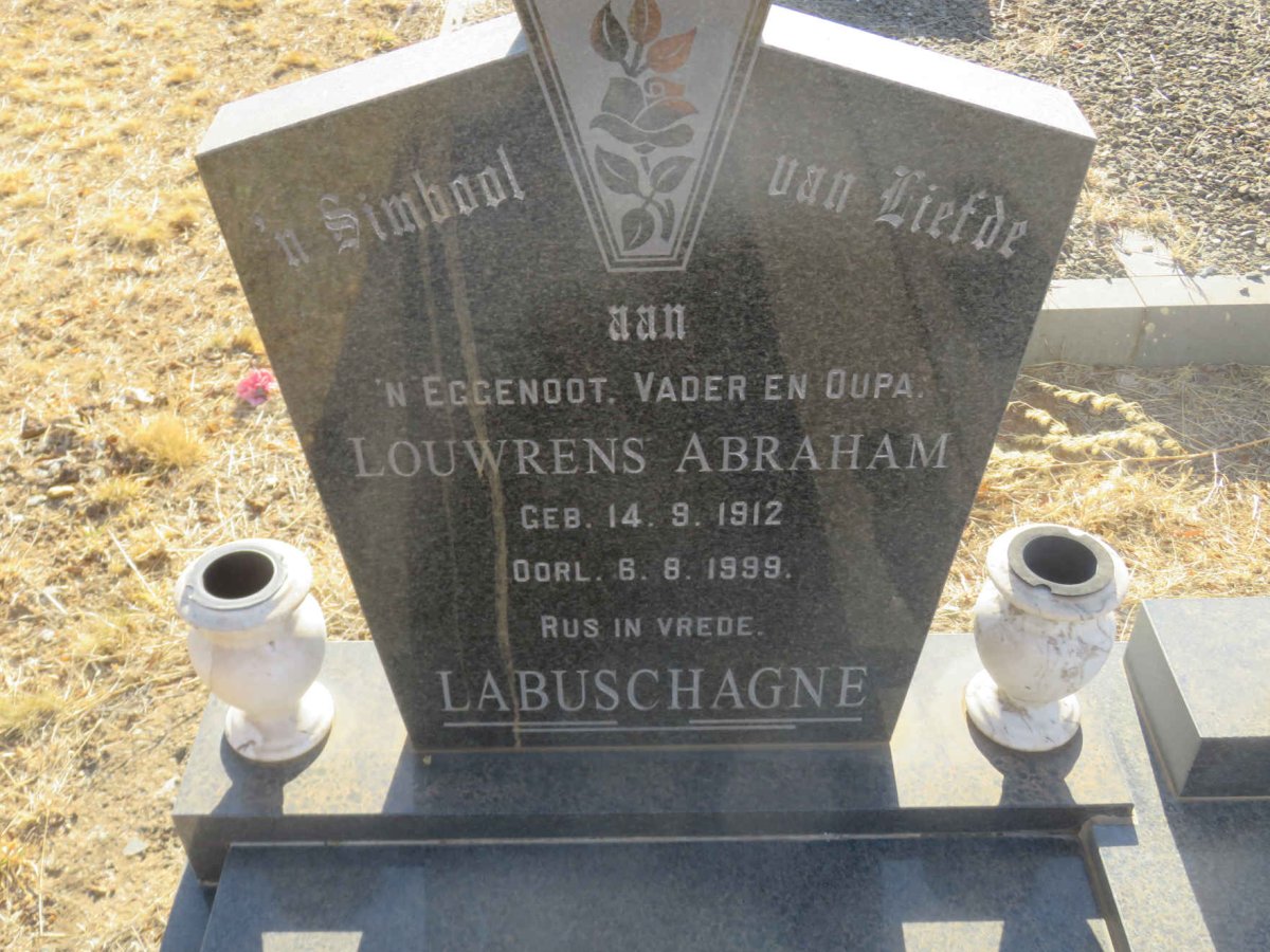 LABUSCHAGNE Louwrens Abraham 1912-1999 &amp; Maria Johanna 1917-2015