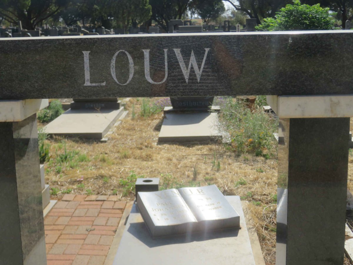 LOUW Johannes Petrus 1935-1990 &amp; Anna Sophia 1928-1989
