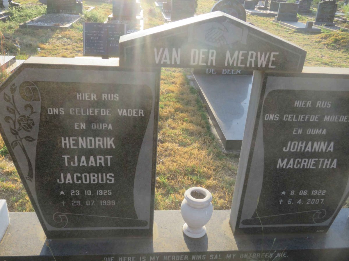MERWE Hendrik Tjaart Jacobus, van der 1925-1993 &amp; Johanna Magrietha 1922-2007