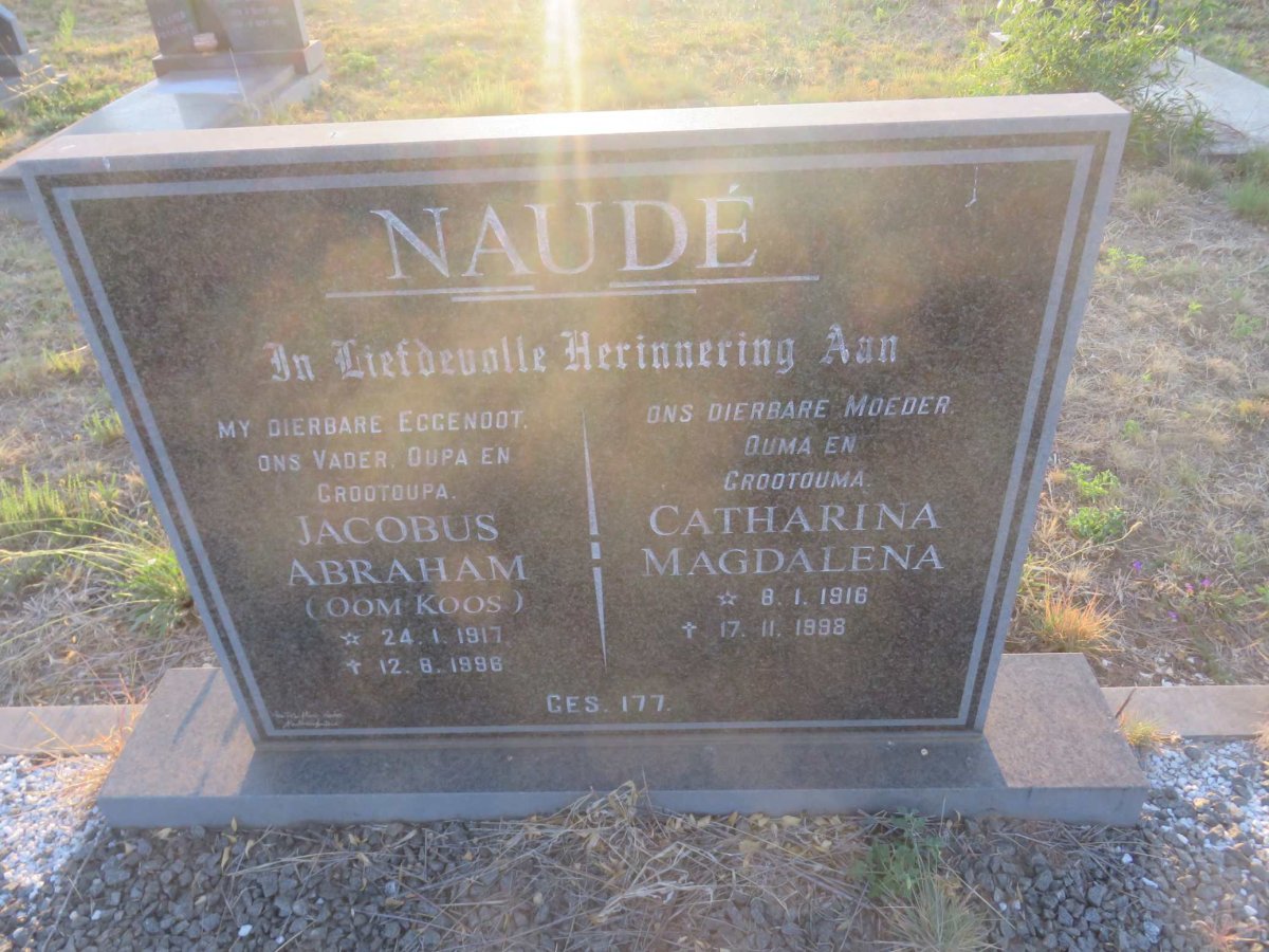 NAUDE Jacobus Abraham 1917-1996 &amp; Catharina Magdalena 1916-1998