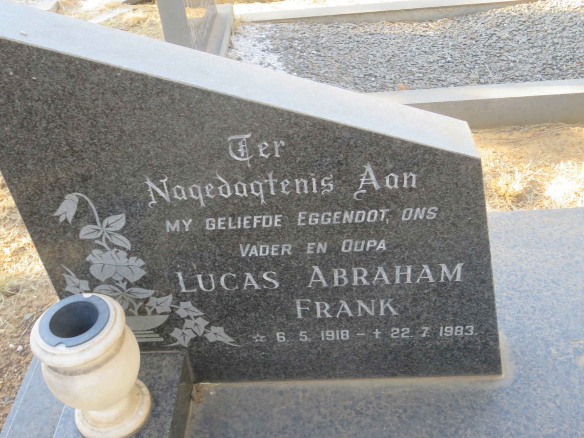 NIENABER Lucas Abraham Frank 1918-1983