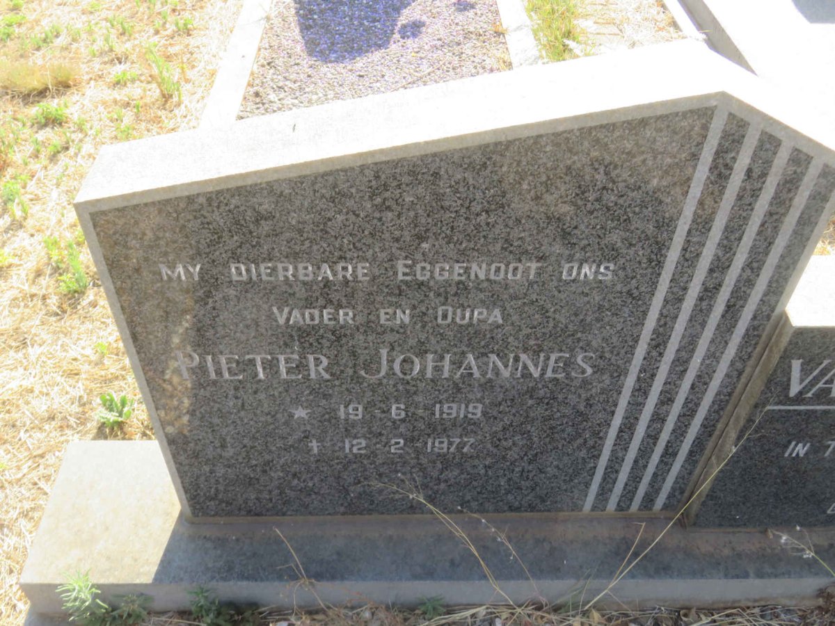 NIEKERK Pieter Johannes, van 1919-1977 &amp; Johanna Sophia 1922-1986