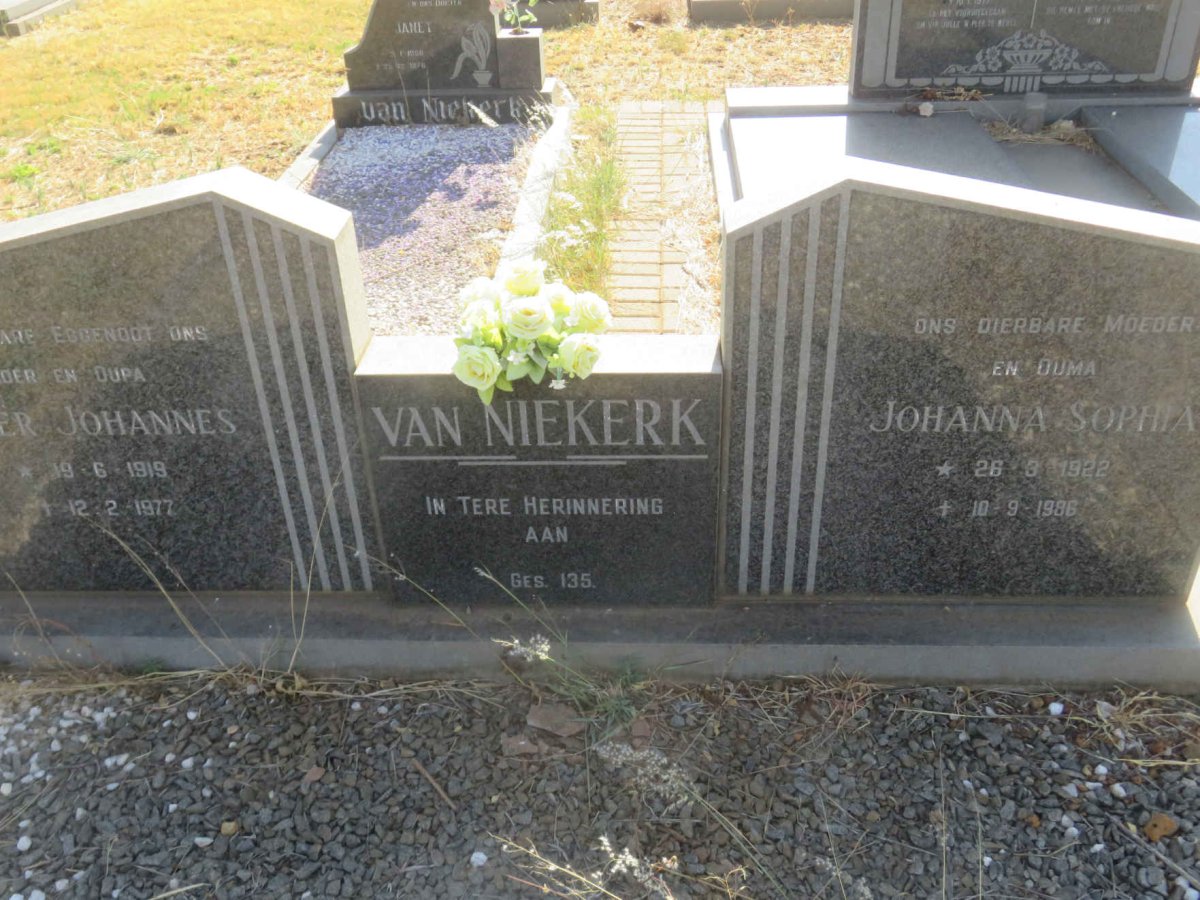 NIEKERK Pieter Johannes, van 1919-1977 &amp; Johanna Sophia 1922-1986