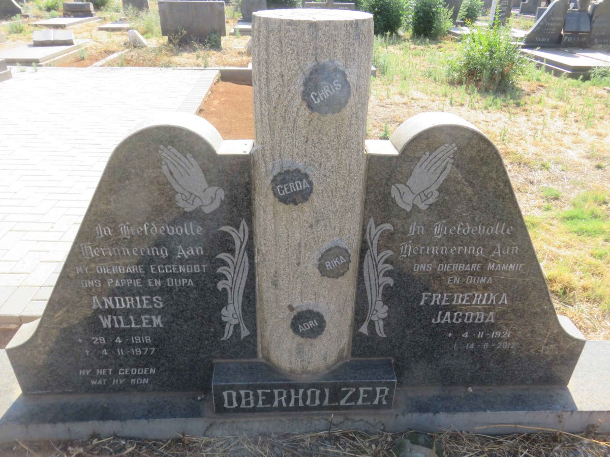 OBERHOLZER Andries Willem 1918-1977 &amp; Frederika Jacoba 1921-2012