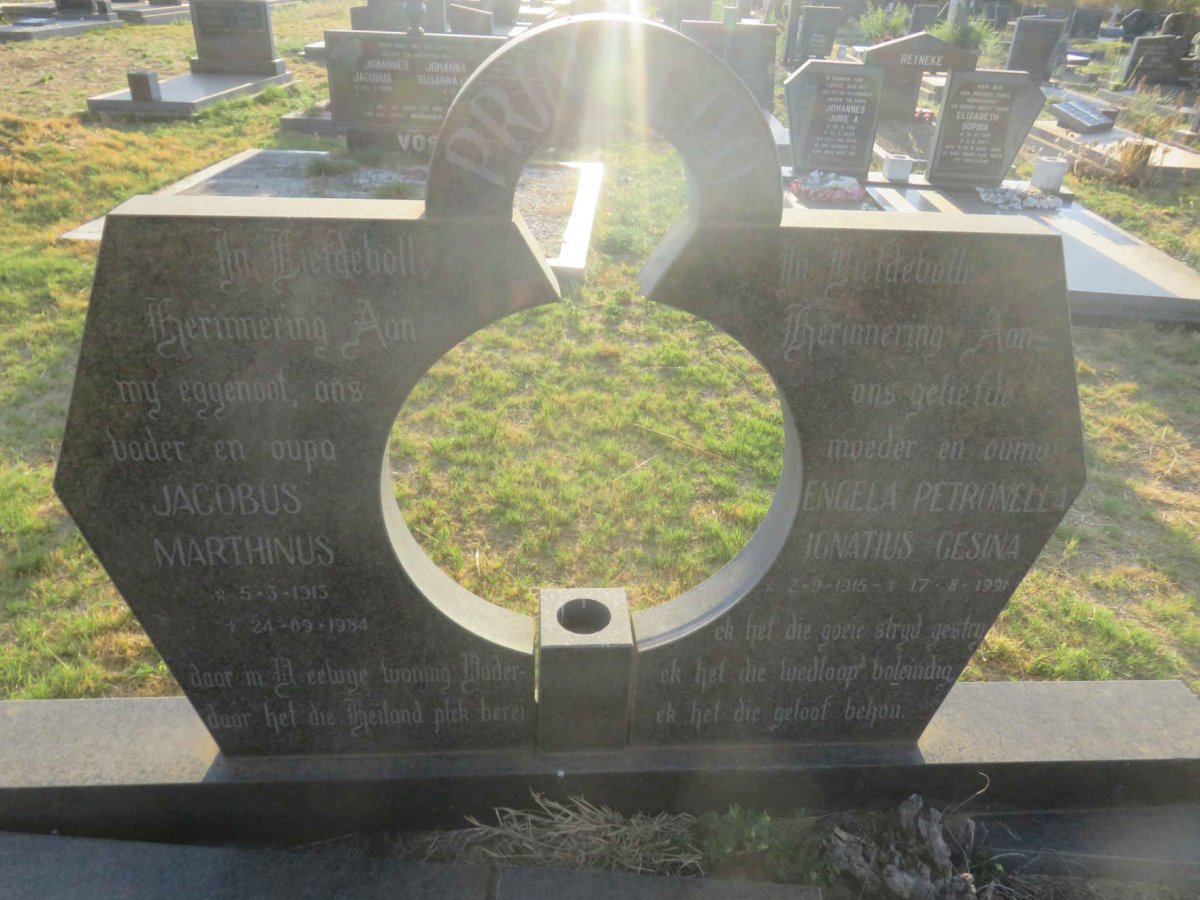 PRINSLOO Jacobus Marthinus 1913-1984 &amp; Engela Patronella Ignatius Gesina 1915-1991