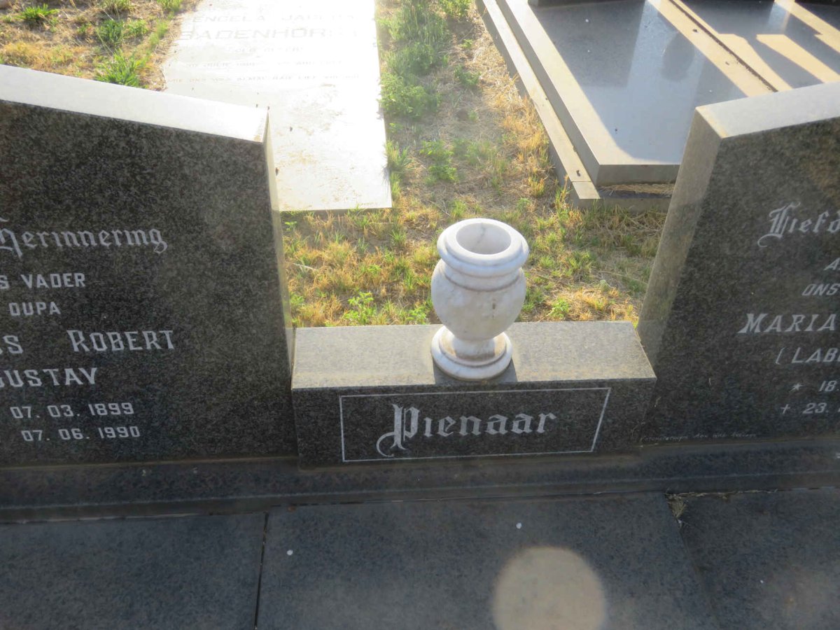 PIENAAR Jacobus Robert Gustav 1899-1990 &amp; Maria Magdalena LABUSCHAGNE 1904-1983