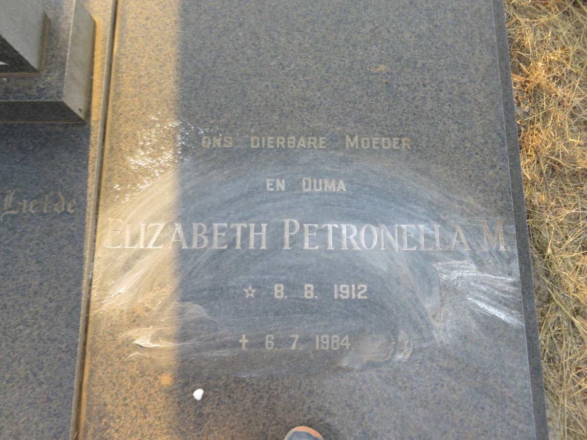 POTGIETER Andries Hendrik 1909-1981 &amp; Elizabeth Petronella M. 1912-1984