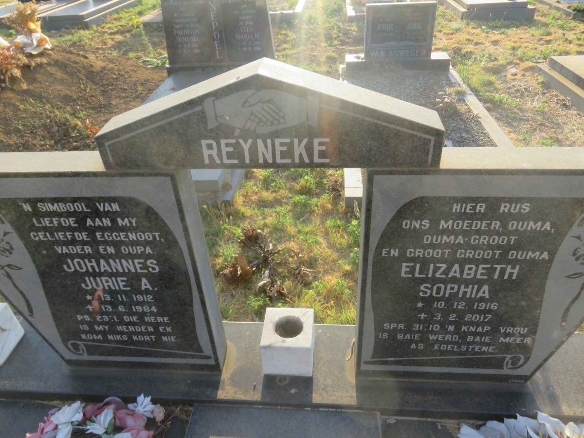 REYNEKE Johannes Jurie A. 1912-1984 &amp; Elizabeth Sophia 1916-2017