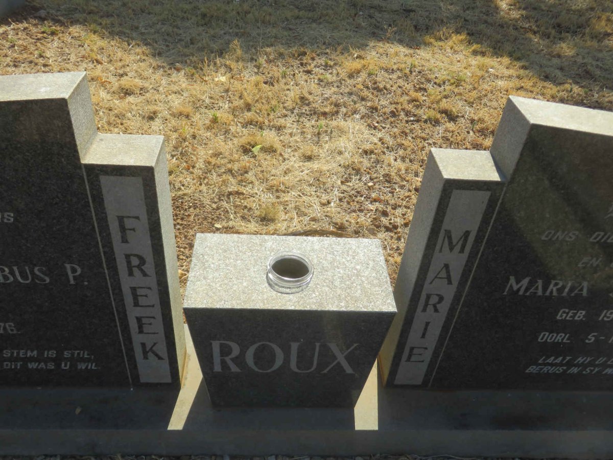 ROUX Frederick Jacobus P. 1910-1976 &amp; Maria Jacoba G.J. 1914-1994