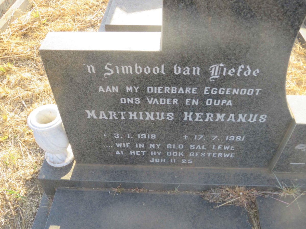 SMITH Marthinus Hermanus 1918-1981 &amp; Hester Maria VISAGIE 1922-1989