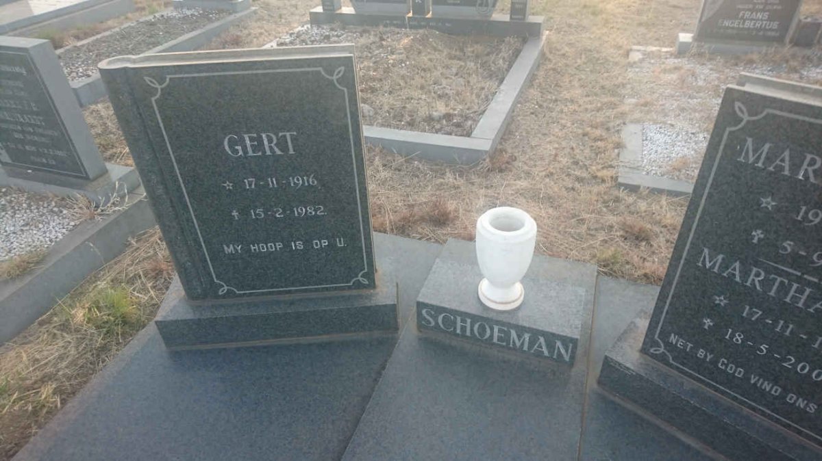 SCHOEMAN Gert 1916-1982 &amp; Martha S.E. 1918-1999 :: SCHOEMAN Martha S.R. 1952-2001