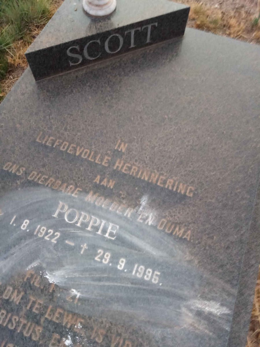 SCOTT Poppie 1922-1995