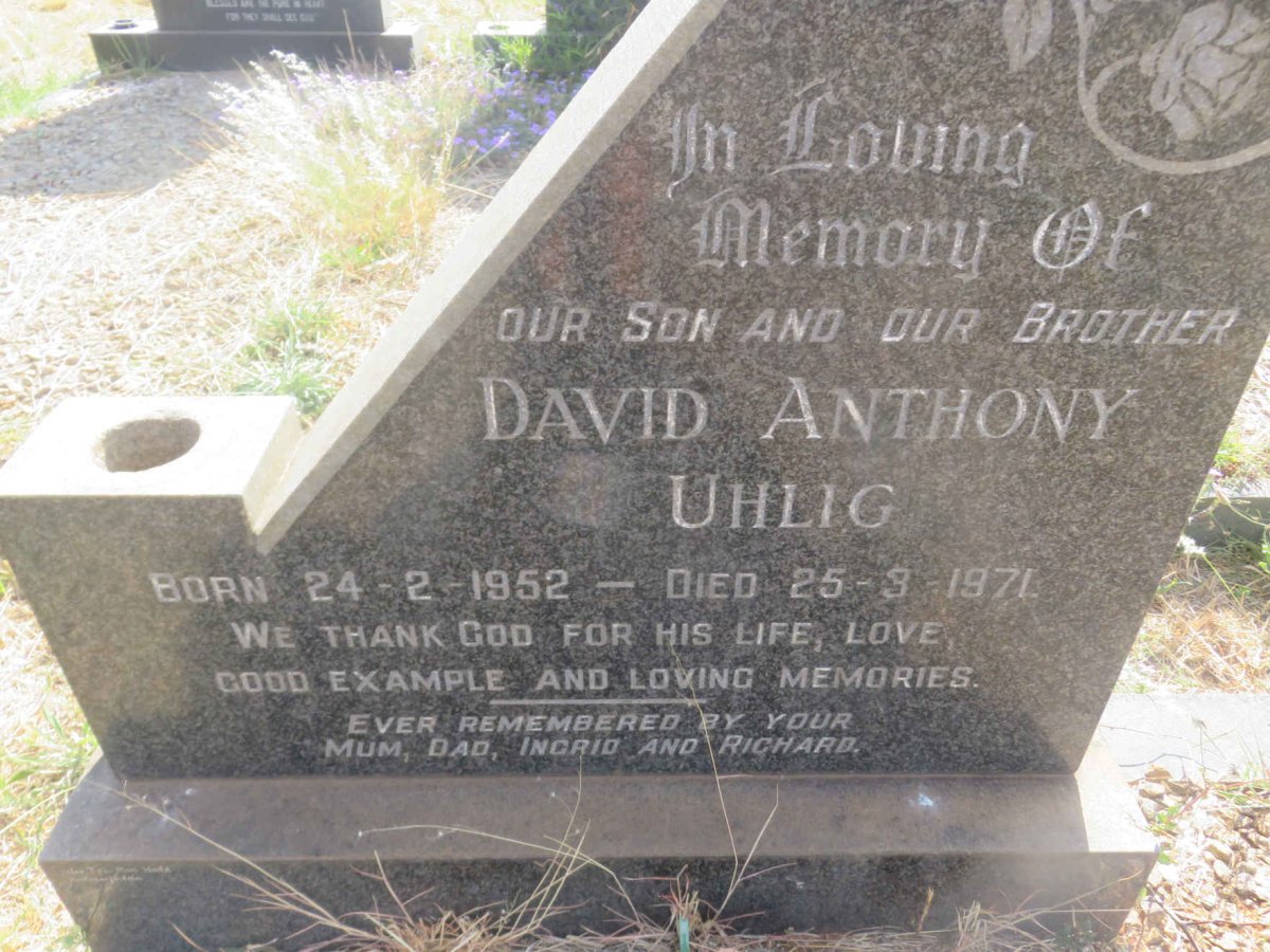 UHLIG David Anthony 1952-1971