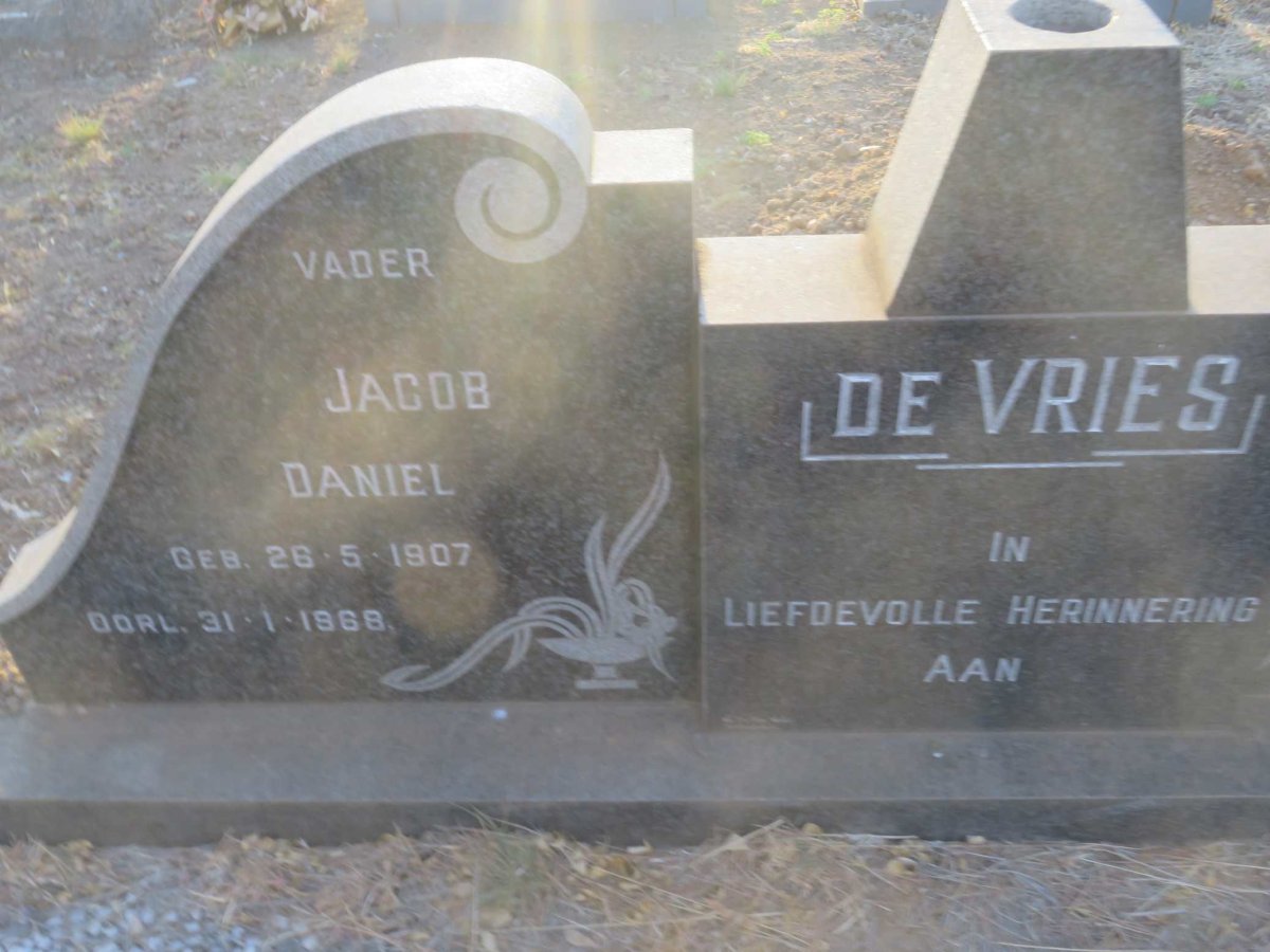 VRIES Jacob Daniel, de 1907-1968 &amp; Hester Antionette 1909-1981