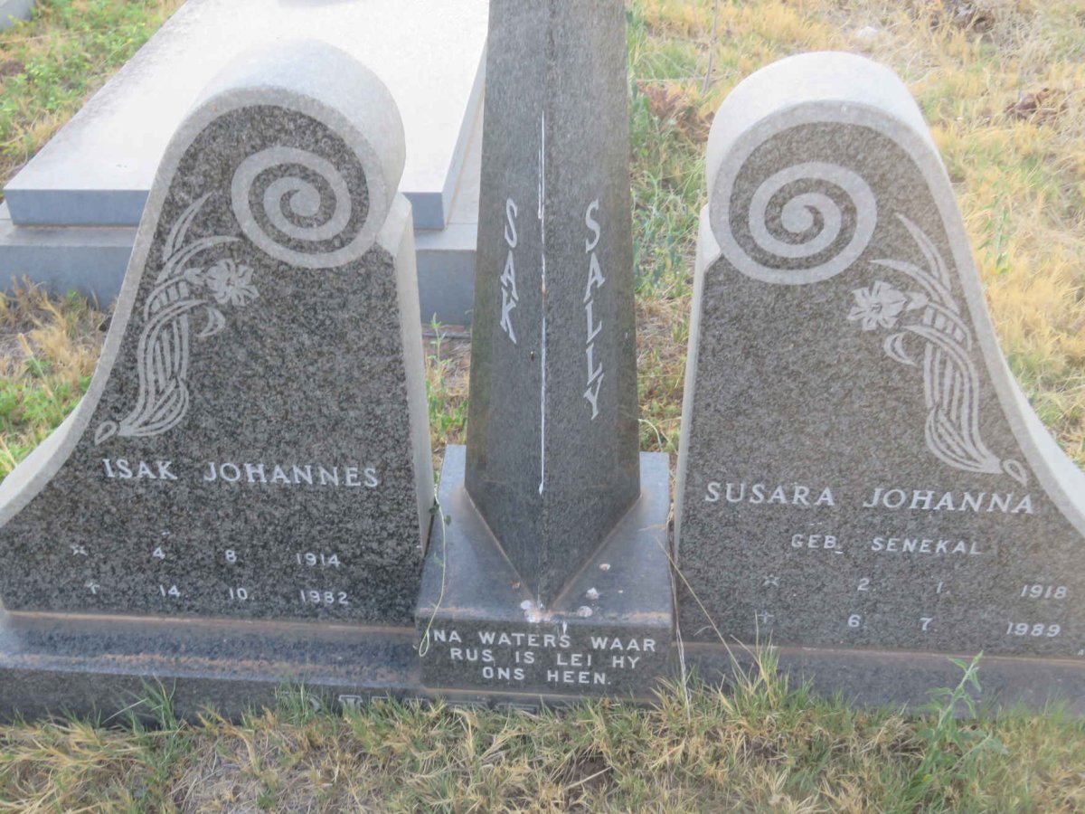 ? Isak Johannes 1914-1982 &amp; Susara Johanna SENEKAL 1918-1989