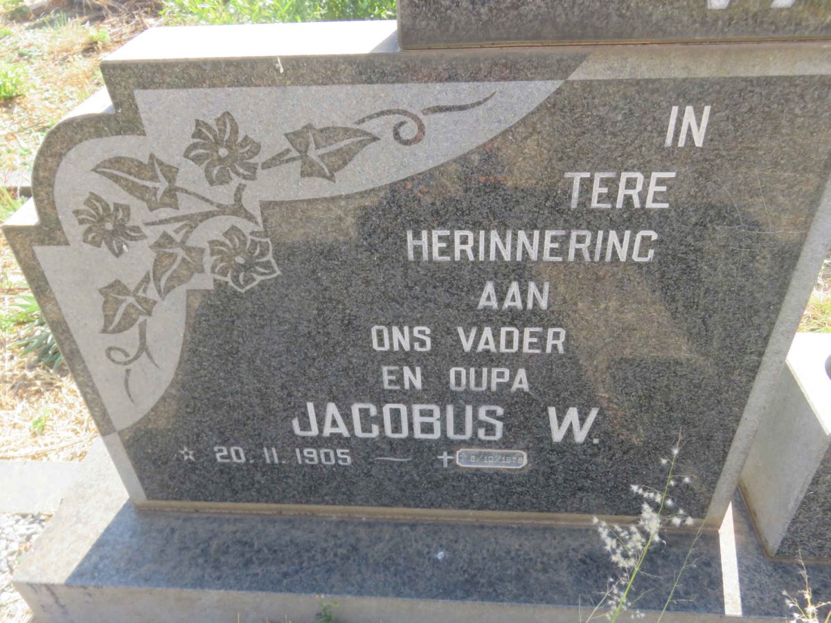 ? Jacobus W. 1905-1978 &amp; Petronella J.1912-1978