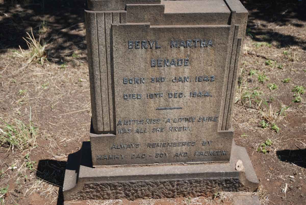 BENADE Beryl Martha 1942-1944