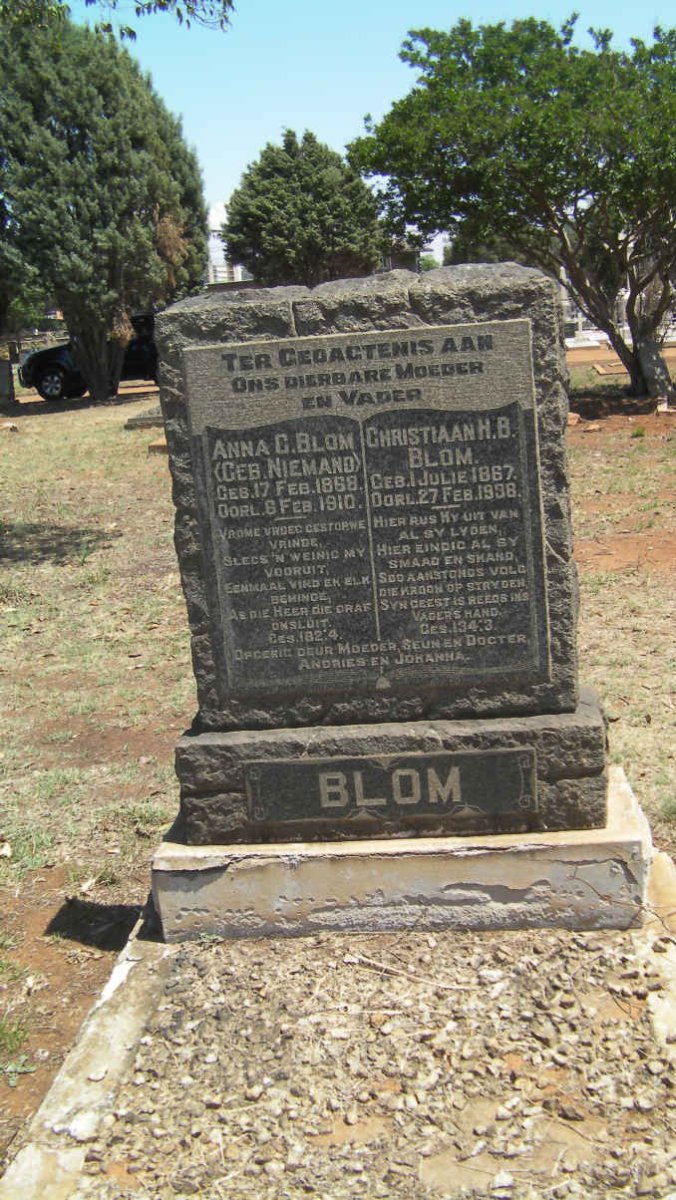 BLOM Christiaan H.B. 1867-1938 &amp; Anna G. NIEMAND 1868-1910