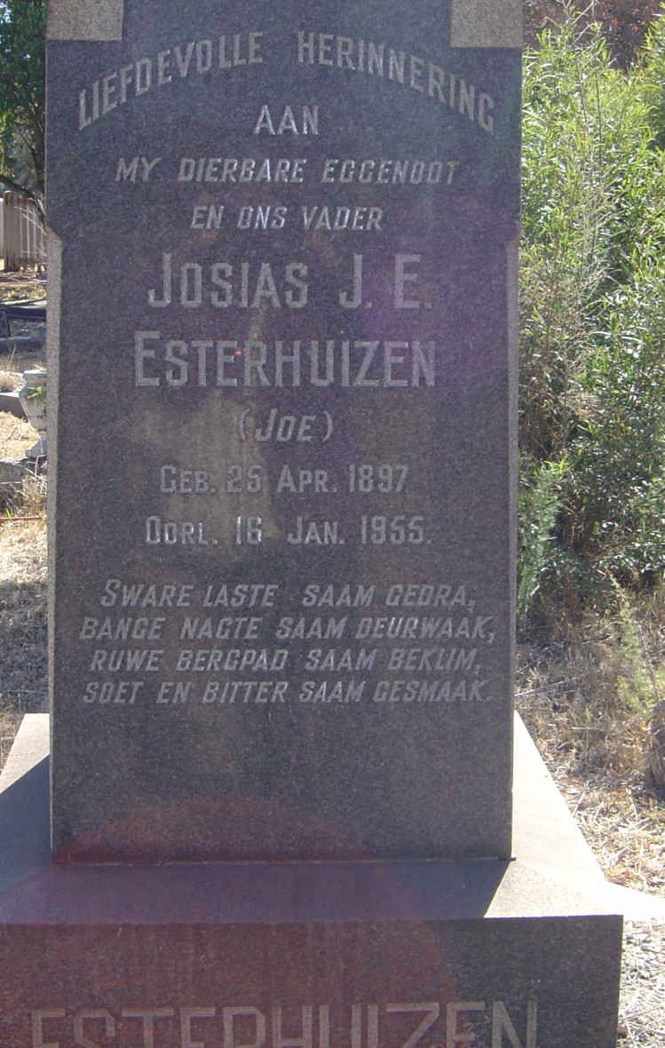 ESTERHUIZEN Josias J.E. 1897-1955