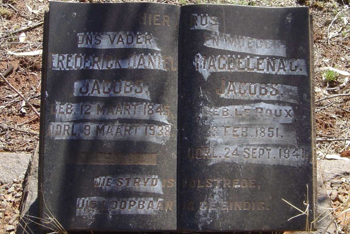 JACOBS Frederick Daniel 1845-1938 &amp; Magdalena G. LE ROUX 1851-1941