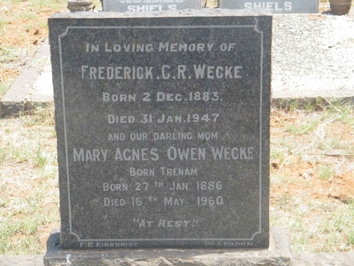 WECKE Frederick C.R. 1883-1947 &amp; Mary Agnes Owen TRENAM 1886-1960