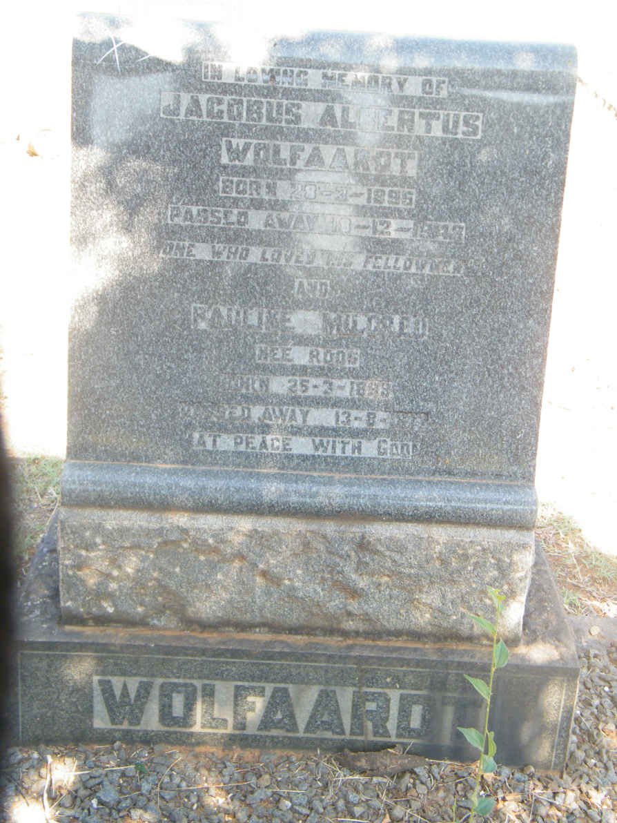 WOLFAARDT Jacobus Albertus 1895-1948 &amp; Pauline Mildred ROOS 18??-19??