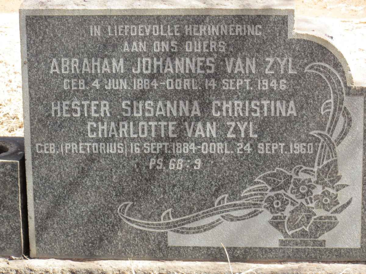 ZYL Abraham Johannes, van 1884-1946 &amp; Hester Susanna Christina Charlotte PRETORIUS 1884-1960