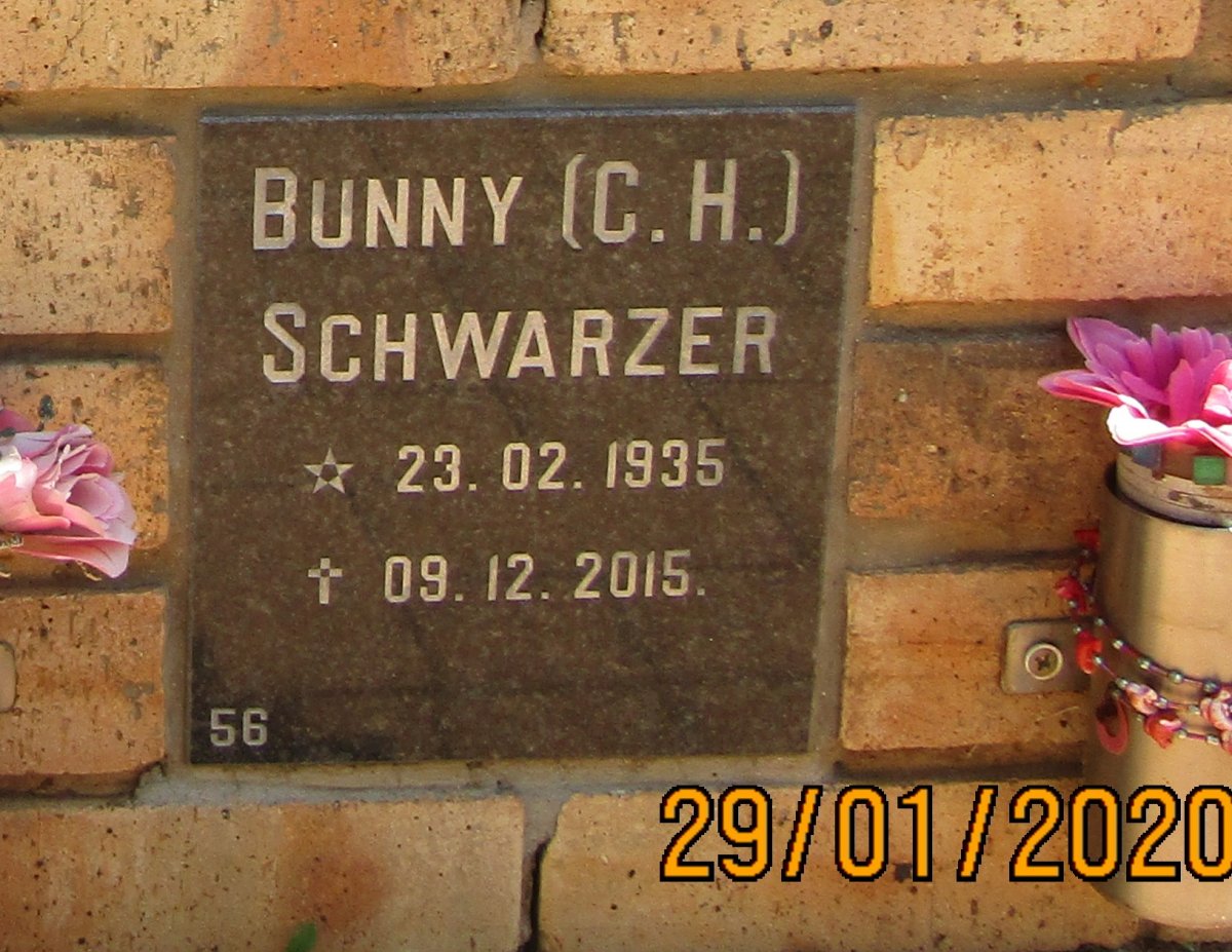 SCHWARZER C.H. 1935-2015