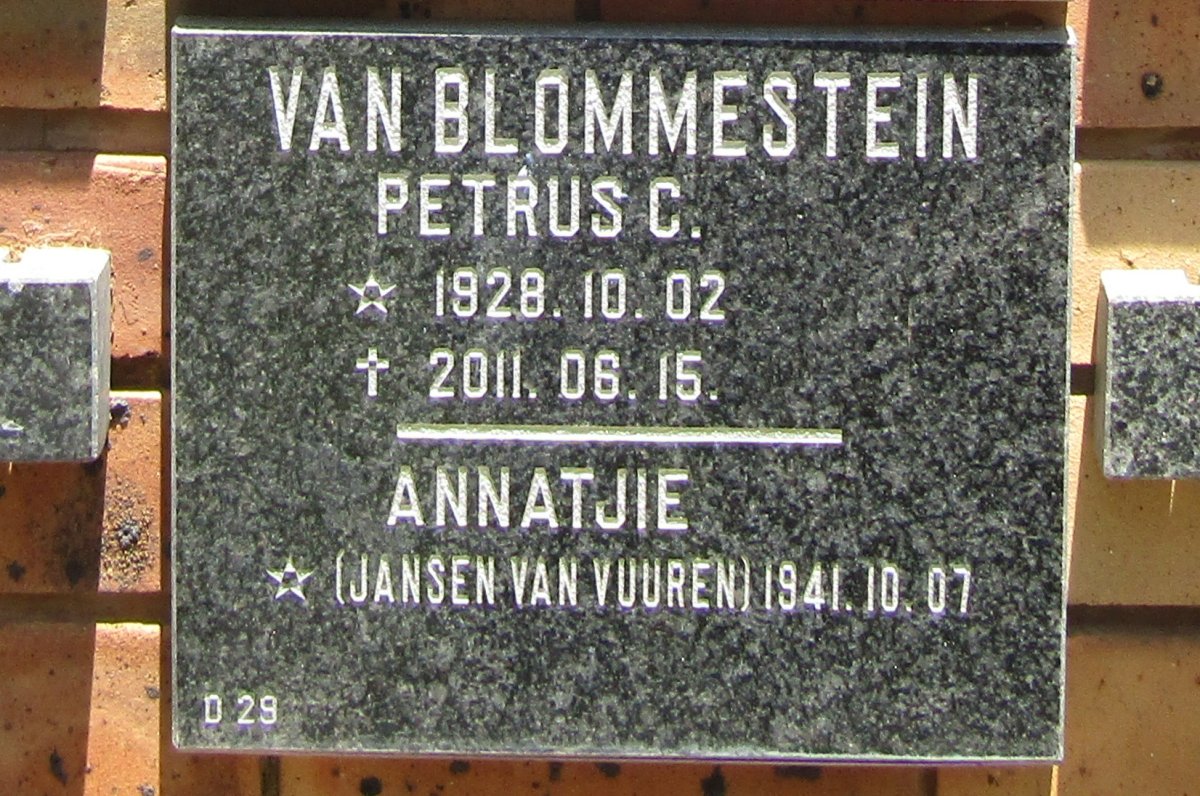 BLOMMESTEIN Petrus C., van 1928-2011 &amp; Annatjie JANSEN VAN VUUREN 1941-