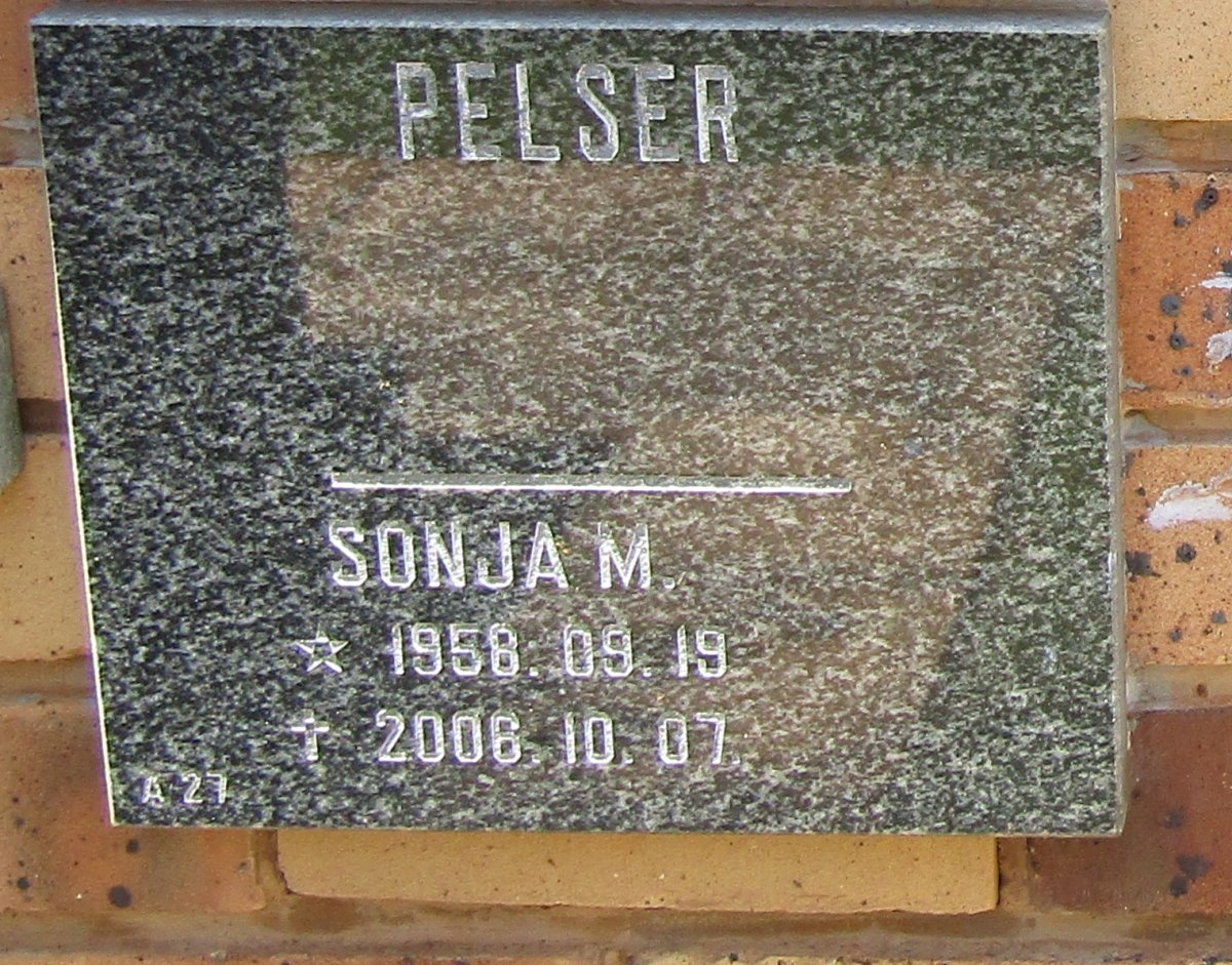 PELSER Sonja M. 1958-2006