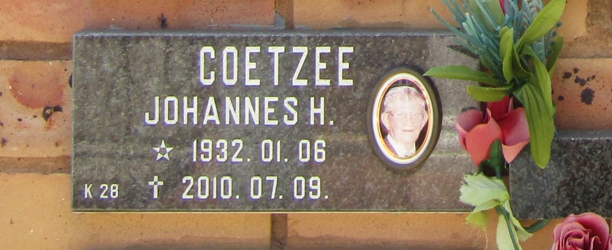 COETZEE Johannes H. 1932-2010