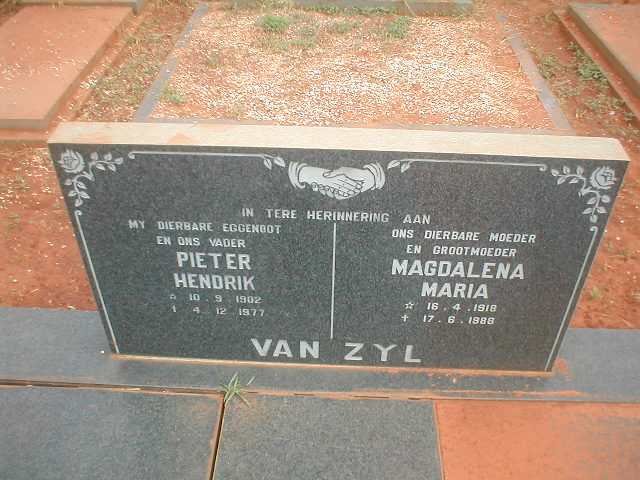 ZYL Pieter Hendrik, van 1902-1977 &amp; Magdalena Maria 1918-1988