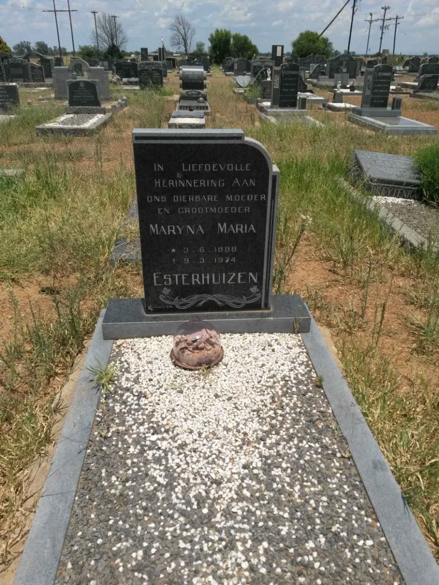 ESTERHUIZEN Maryna Maria 1888-1974